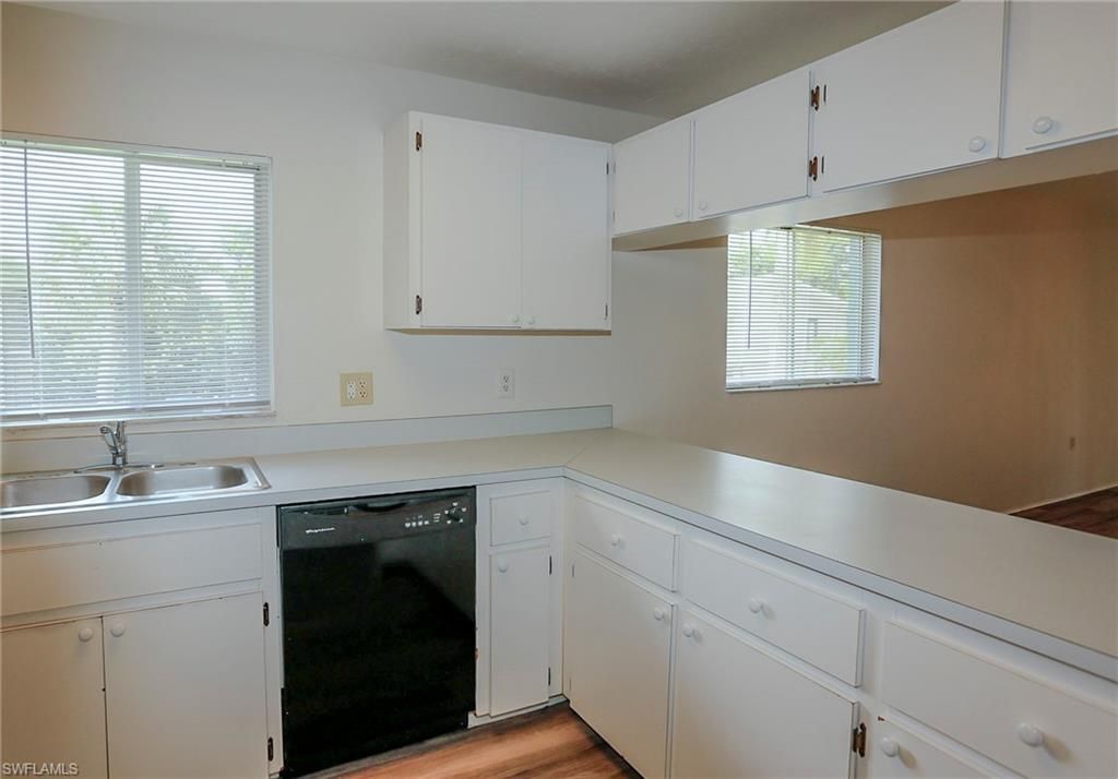 8061 Country Rd, Unit 203, Fort Myers, FL 33919 Photo