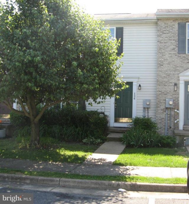 136 Equestrian Drive, Stephens City, VA 22655 Main Photo