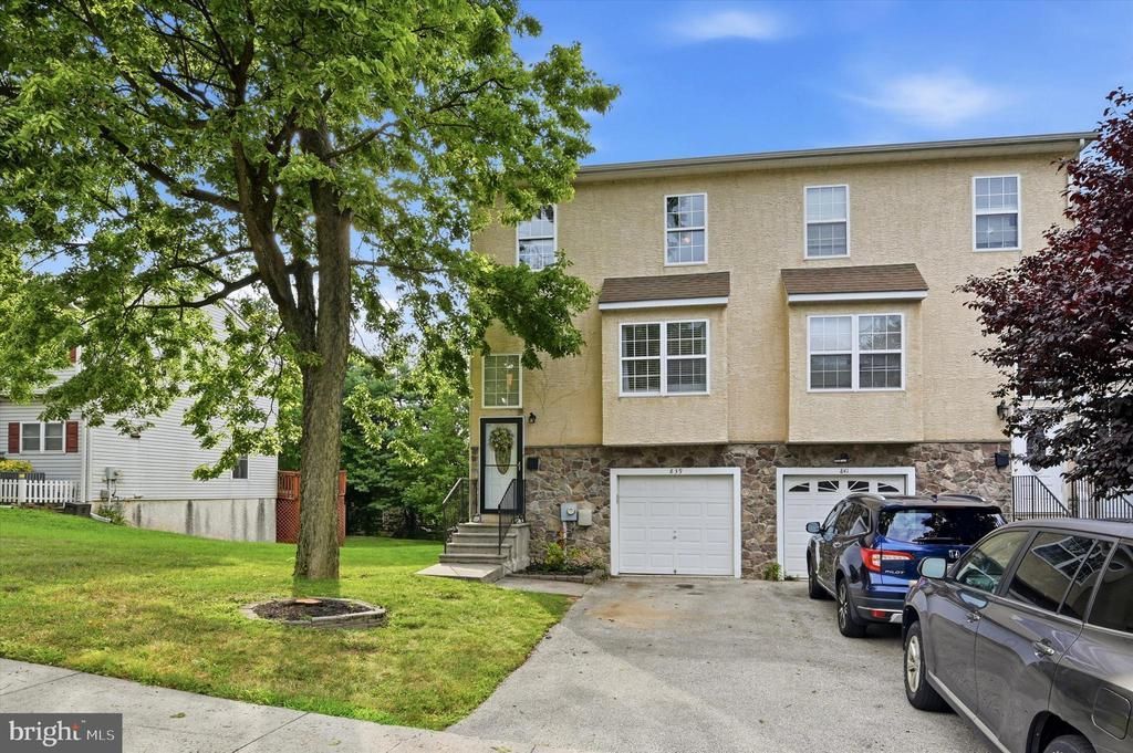 839 HIGH STREET, NORRISTOWN, PA 19401