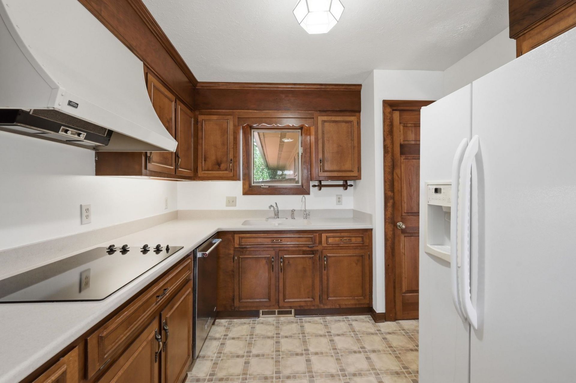 3533 Lighthouse Way Photo 22