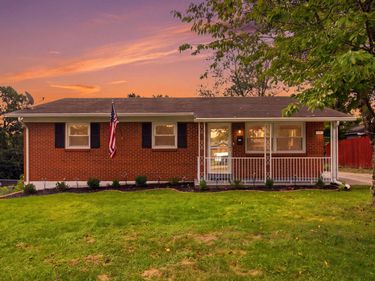 1920 Moss Court, Lexington, KY 40505