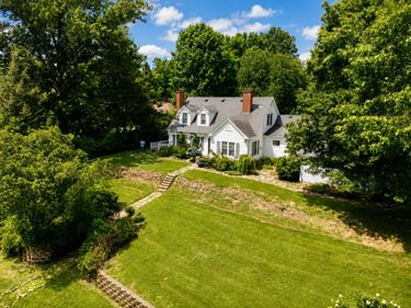 302 Peachbloom Hill Ln Lane, Berea, KY 40403