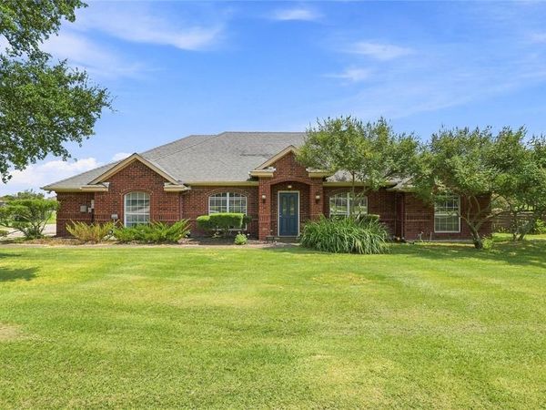 10534 Jennifer Circle , Forney, TX 75126