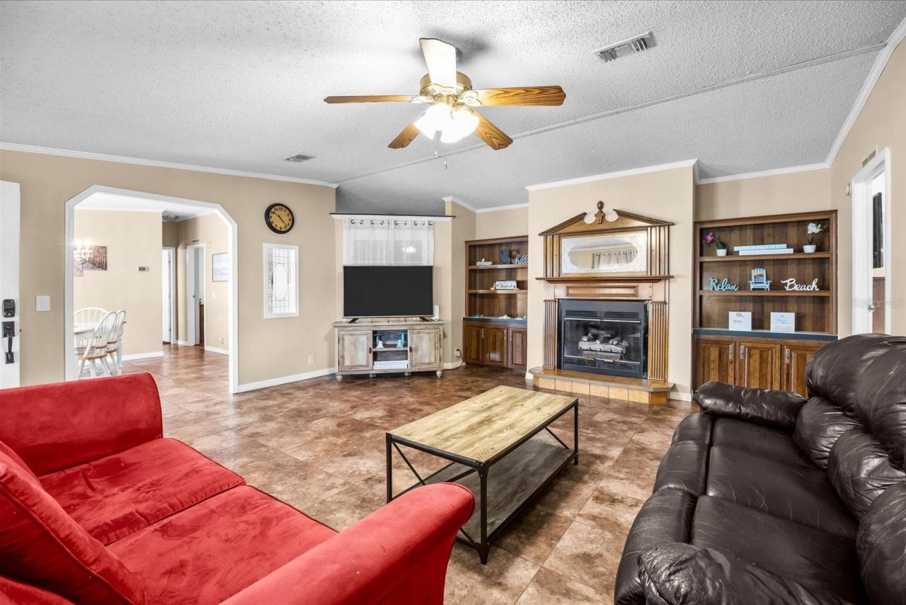 8945 SE 57th Drive , Okeechobee, FL 34974 Photo