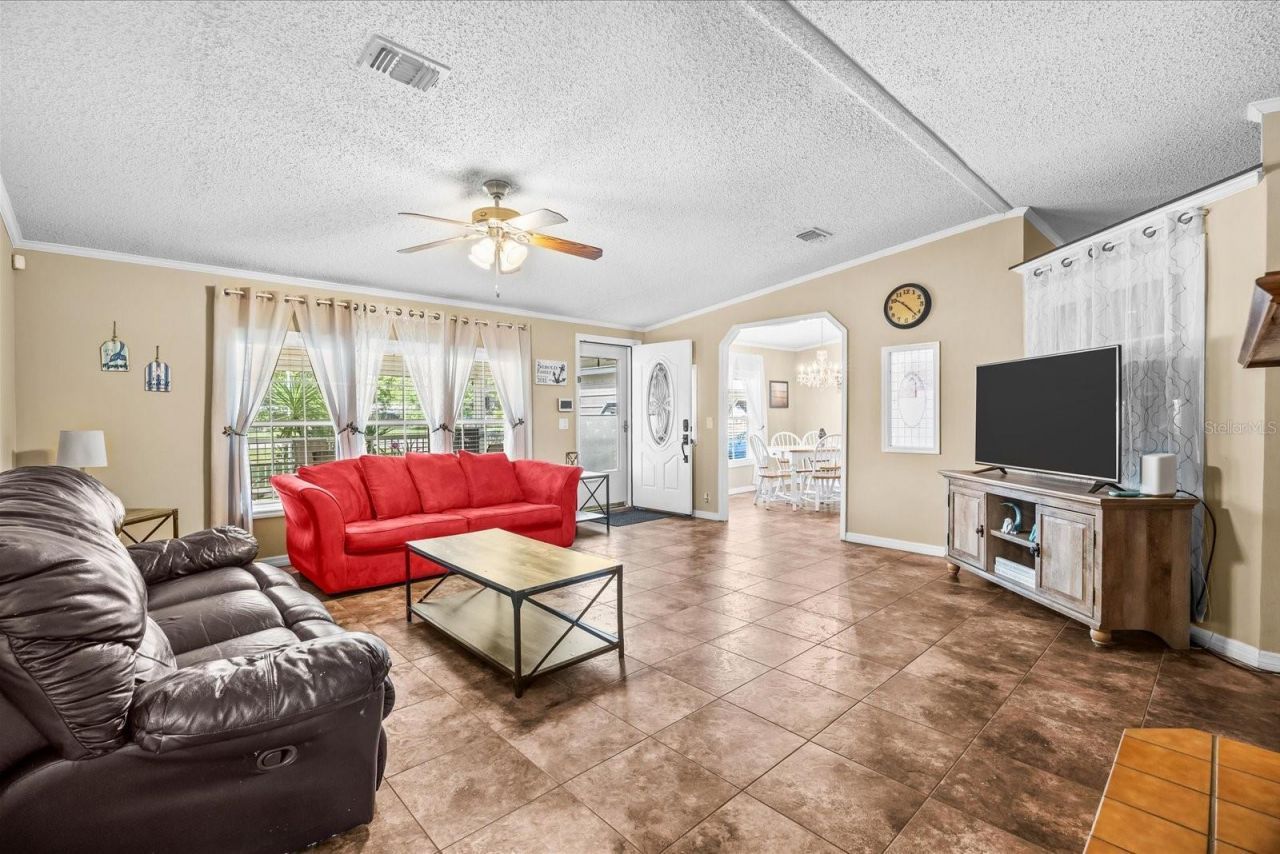 8945 SE 57th Drive , Okeechobee, FL 34974 Photo