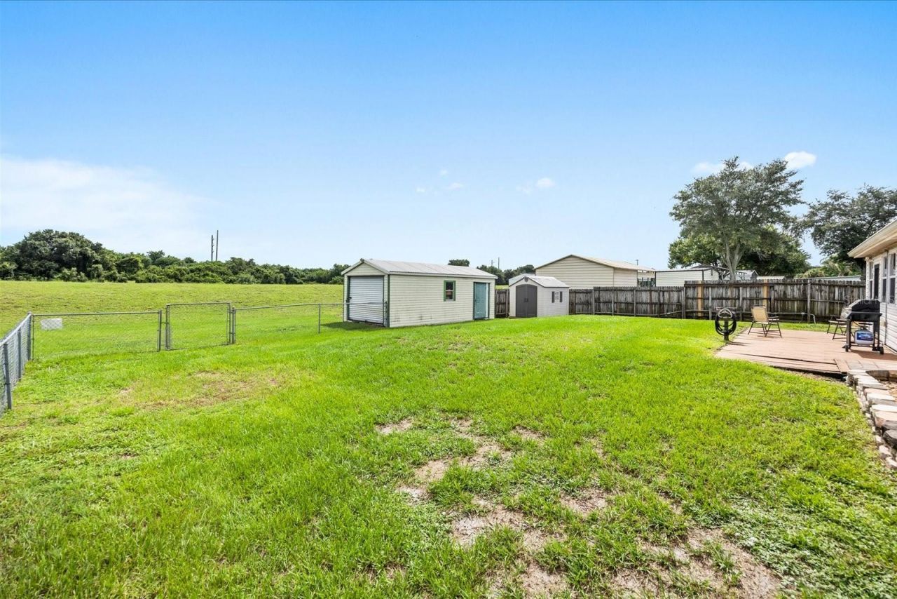 8945 SE 57th Drive , Okeechobee, FL 34974 Photo