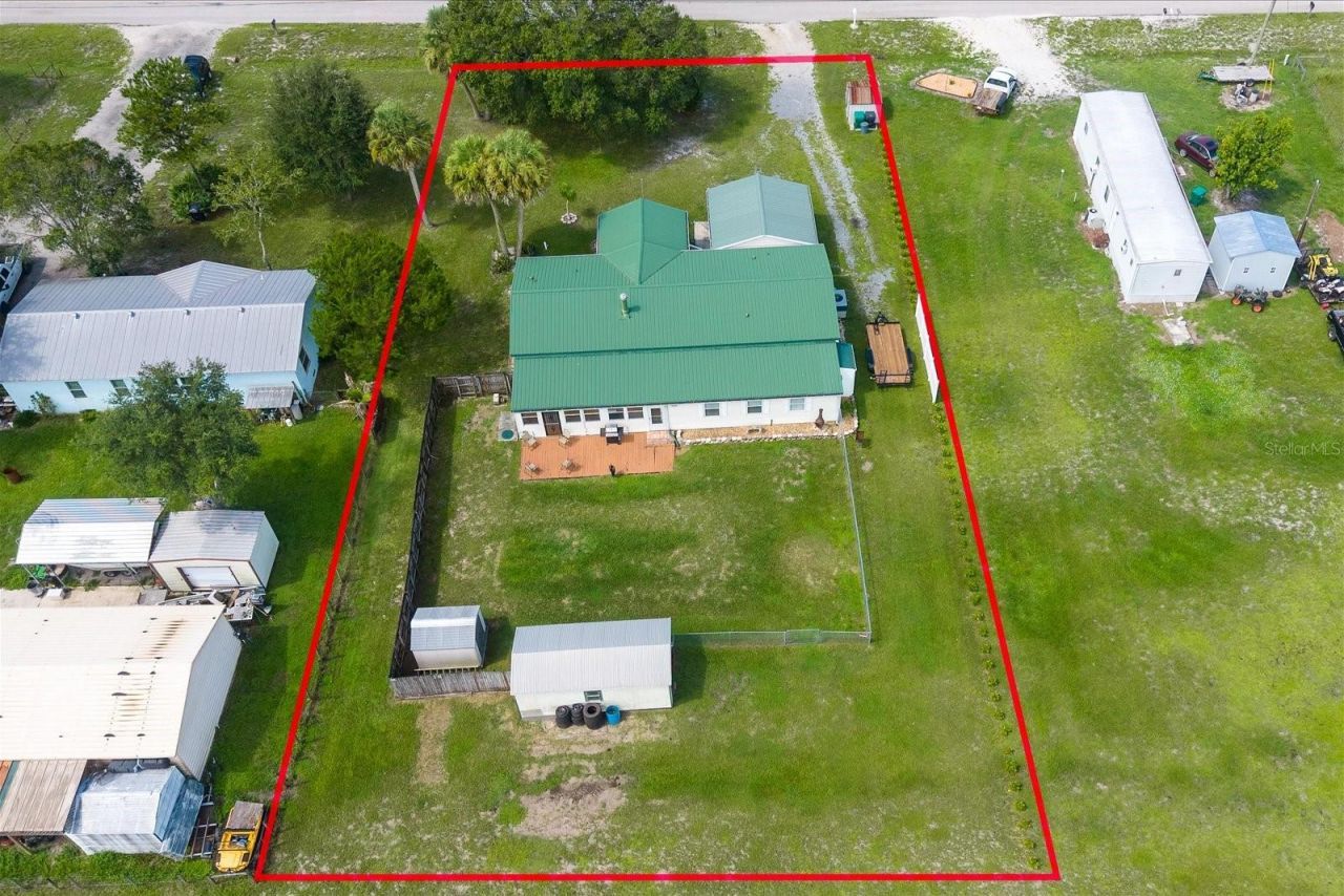 8945 SE 57th Drive , Okeechobee, FL 34974 Photo