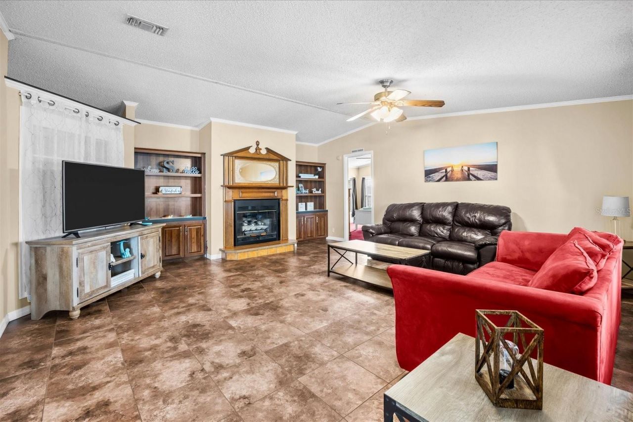 8945 SE 57th Drive , Okeechobee, FL 34974 Photo