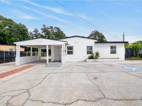 1317 N PINE HILLS ROAD , ORLANDO, FL 32808