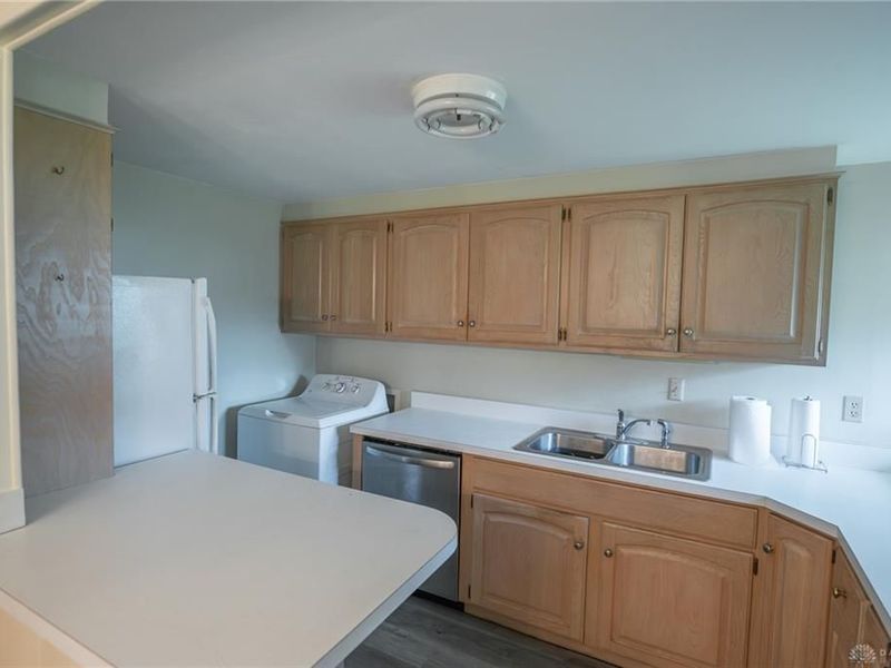 3888 Waterbury Drive, Kettering, OH 45439 Photo 10
