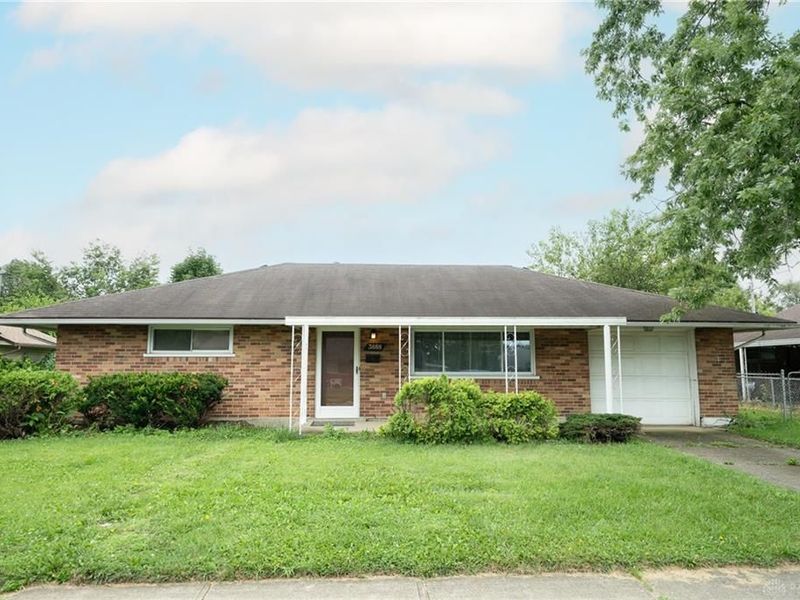 3888 Waterbury Drive, Kettering, OH 45439 Photo 2
