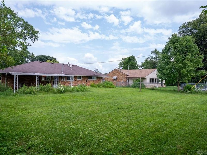 3888 Waterbury Drive, Kettering, OH 45439 Photo 22