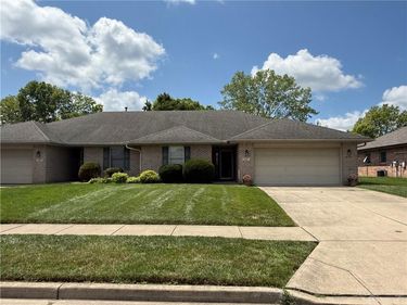 1987 Swallowtail Court, Clayton, OH 45315