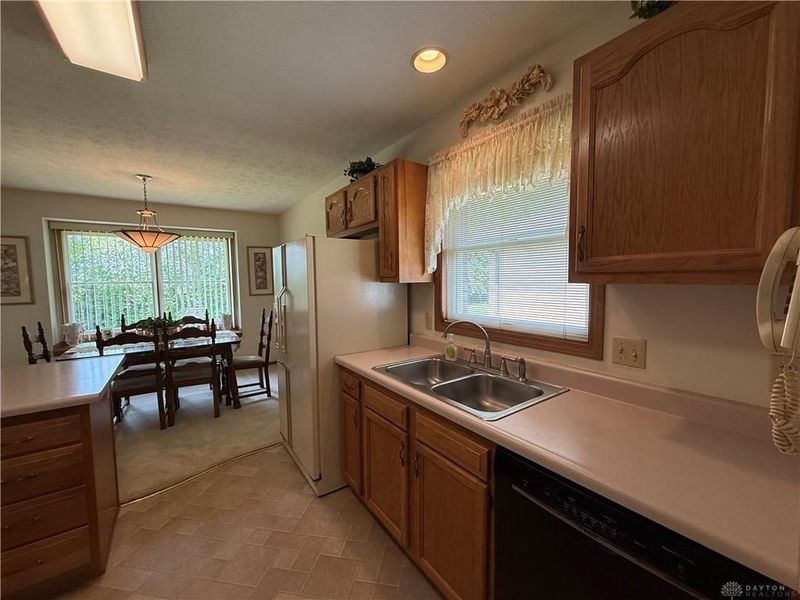1987 Swallowtail Court, Clayton, OH 45315 Photo 15