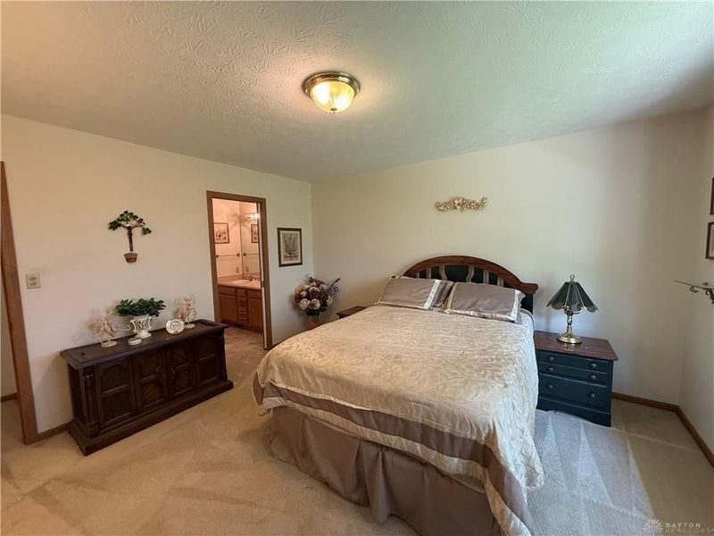 1987 Swallowtail Court, Clayton, OH 45315 Photo 24