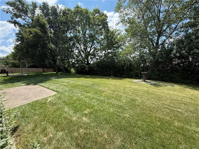 1987 Swallowtail Court, Clayton, OH 45315 Photo 4