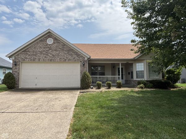 1963 Winfield Park Drive , Greenfield, IN 46140