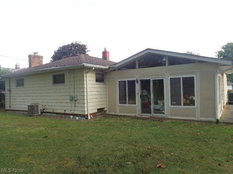 2999 Jeanne Drive , Parma, OH 44134 Photo 2