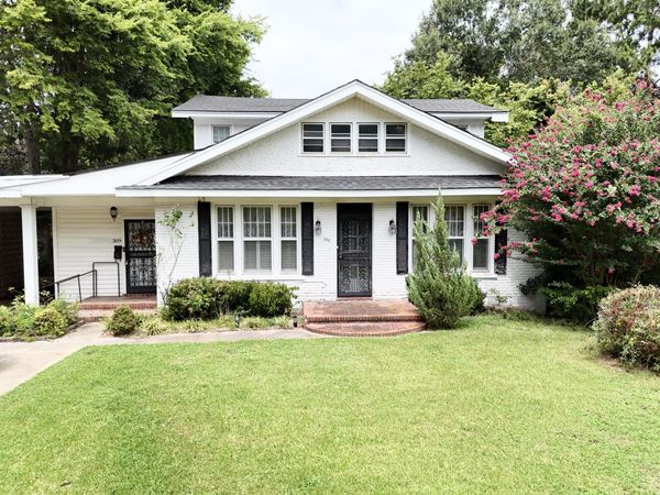 309 Central Ave., New Albany, MS 38652