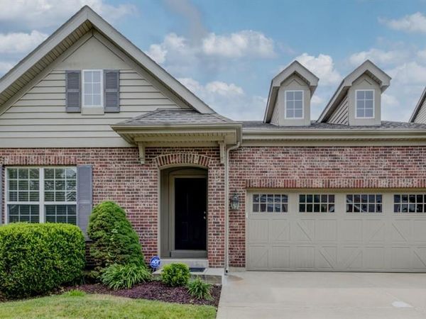 508 Newkirk Circle, St Peters, MO 63303