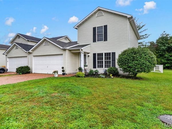 1049 Goss Court , Unit 2150B, Wentzville, MO 63385