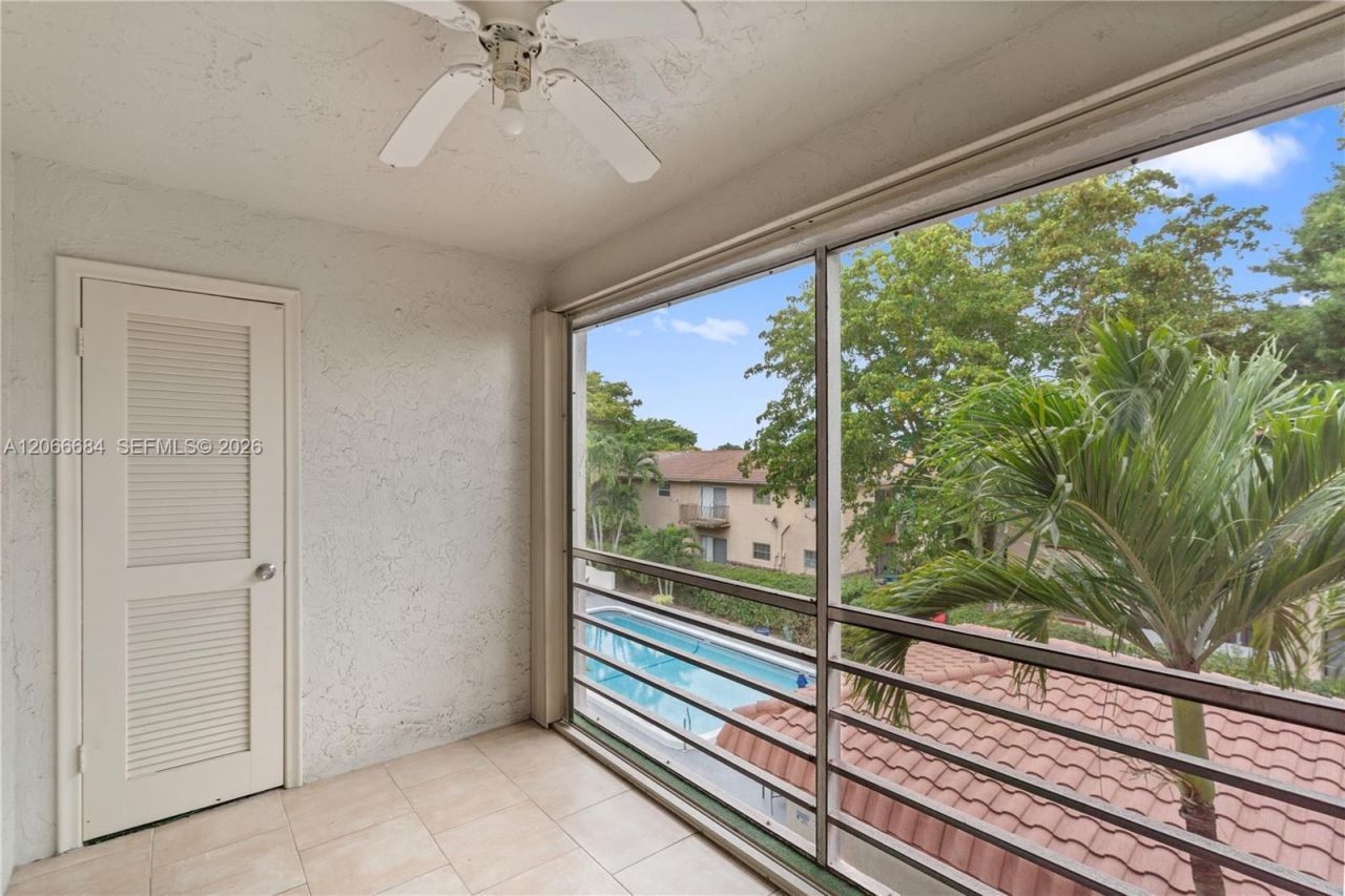 8605 W Sample Rd , Unit 306, Coral Springs, FL 33065 Photo