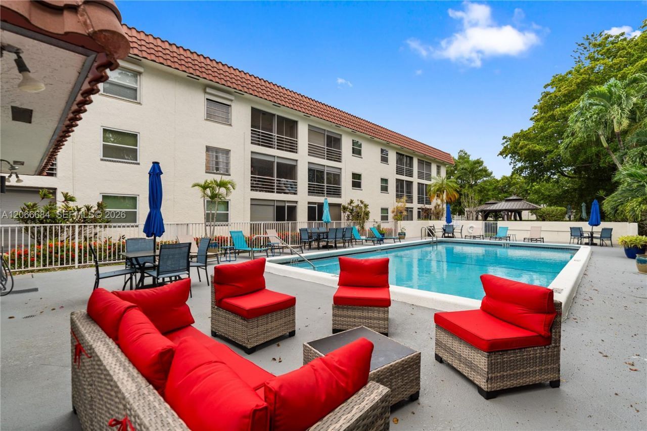 8605 W Sample Rd , Unit 306, Coral Springs, FL 33065 Photo