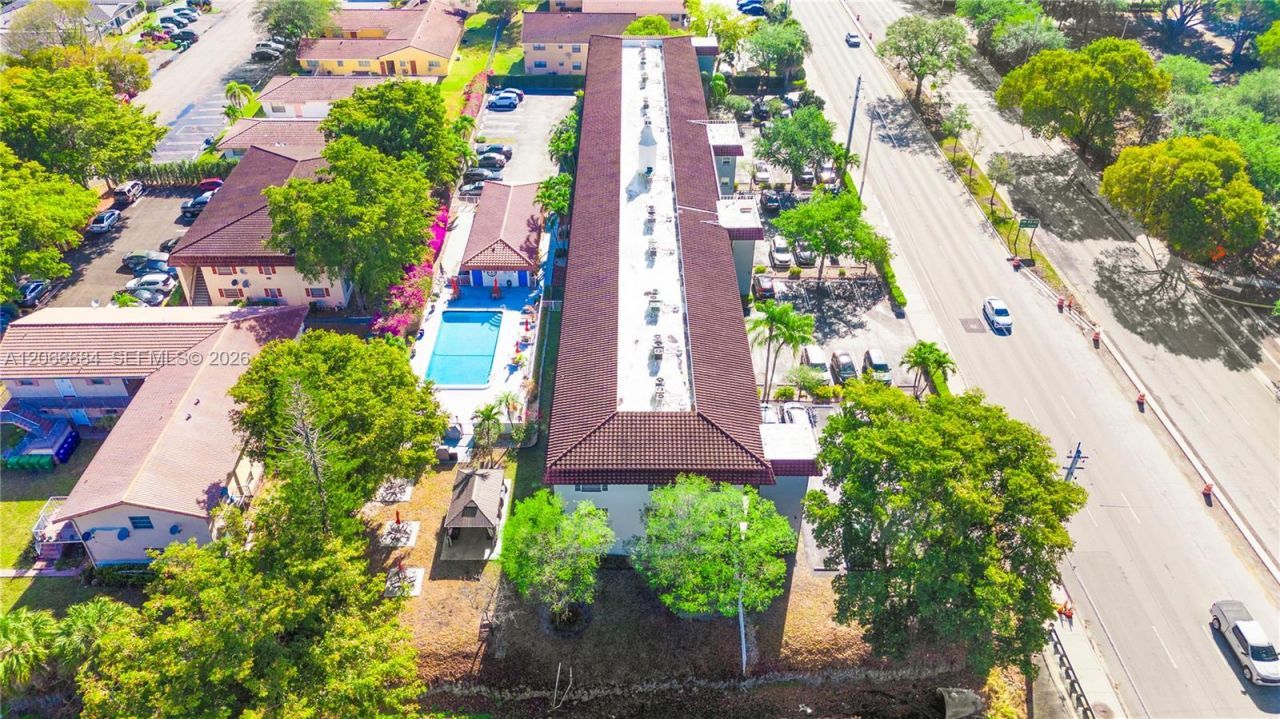 8605 W Sample Rd , Unit 306, Coral Springs, FL 33065 Photo