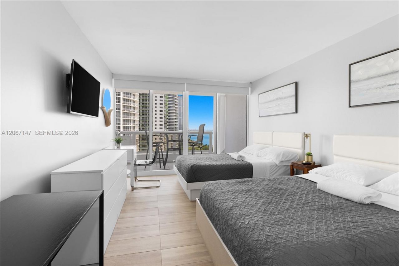 1717 N Bayshore Dr , Unit A-1951, Miami, FL 33132 Photo