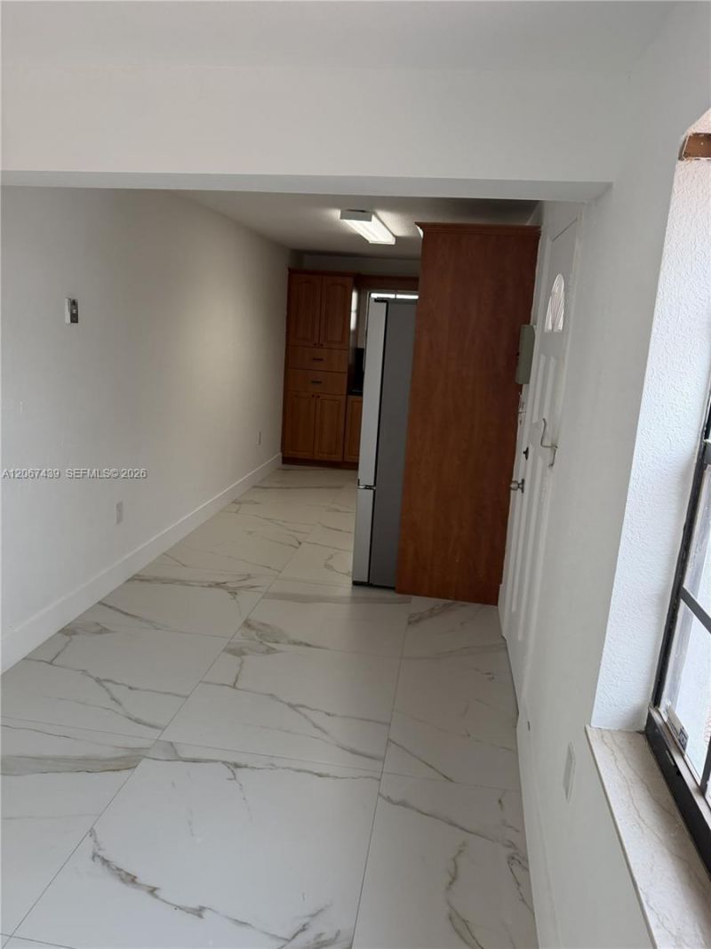 2424 SW 21st Ter, Unit Main, Miami, FL 33145 Photo