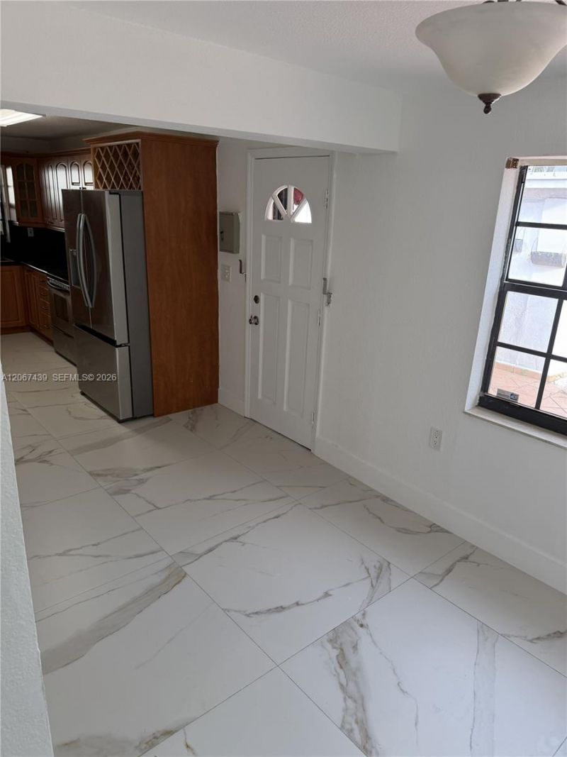 2424 SW 21st Ter, Unit Main, Miami, FL 33145 Photo