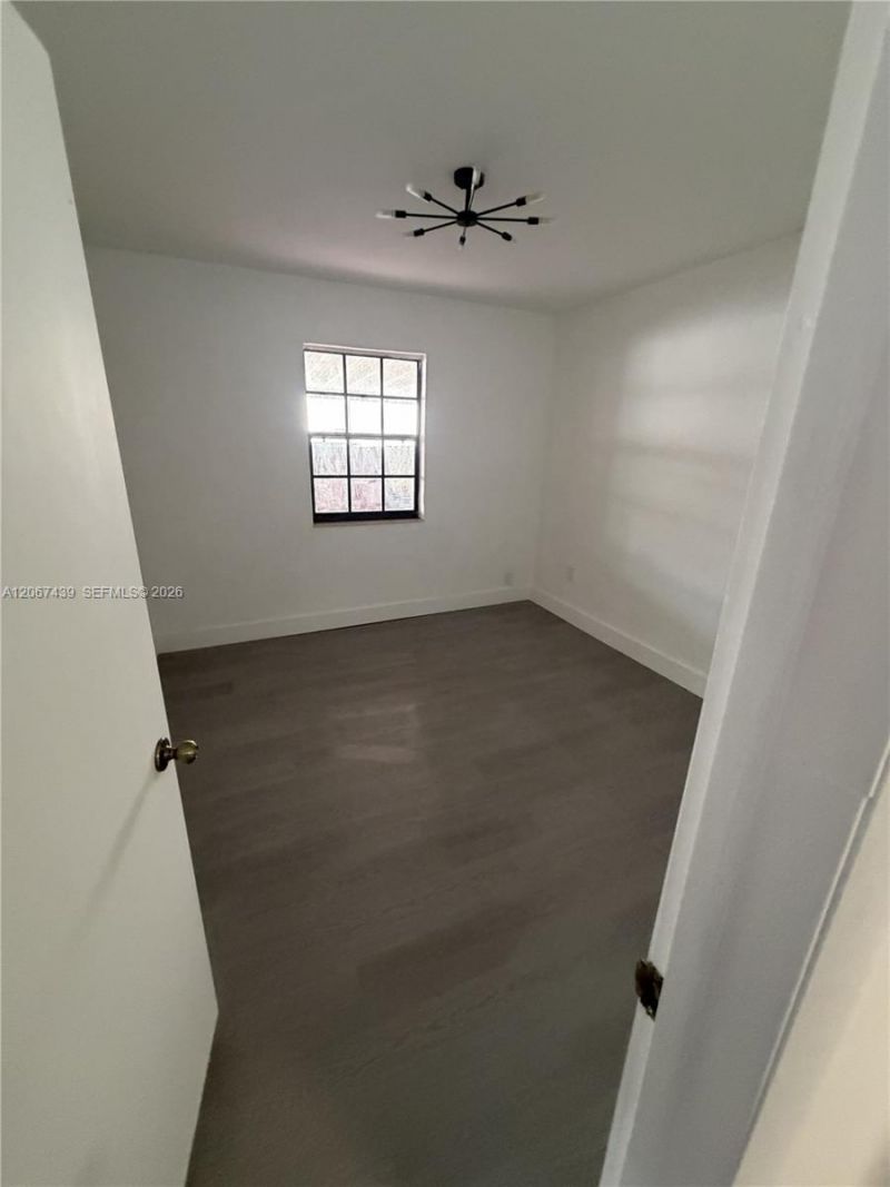 2424 SW 21st Ter, Unit Main, Miami, FL 33145 Photo