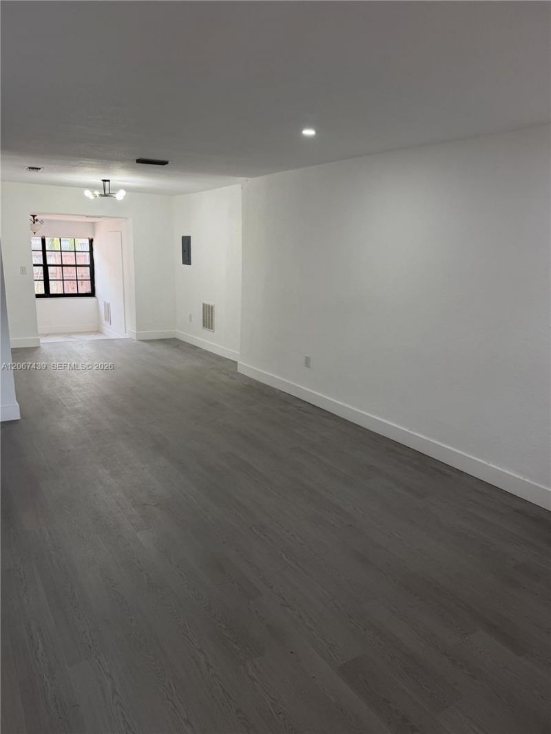2424 SW 21st Ter, Unit Main, Miami, FL 33145 Photo