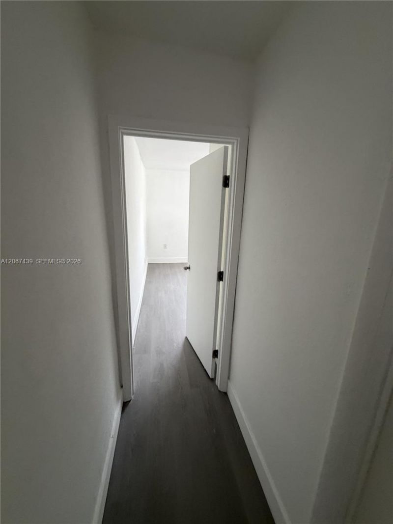 2424 SW 21st Ter, Unit Main, Miami, FL 33145 Photo