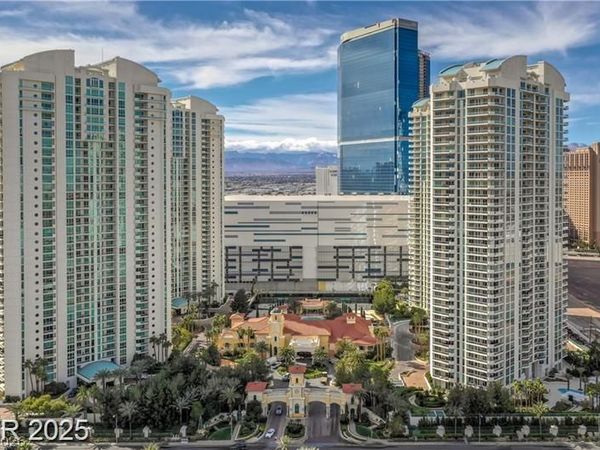 2777 Paradise, Unit 807, Las Vegas, NV 89109