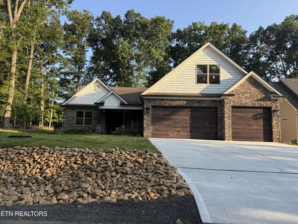 230 Ootsima Way, Loudon, TN 37774