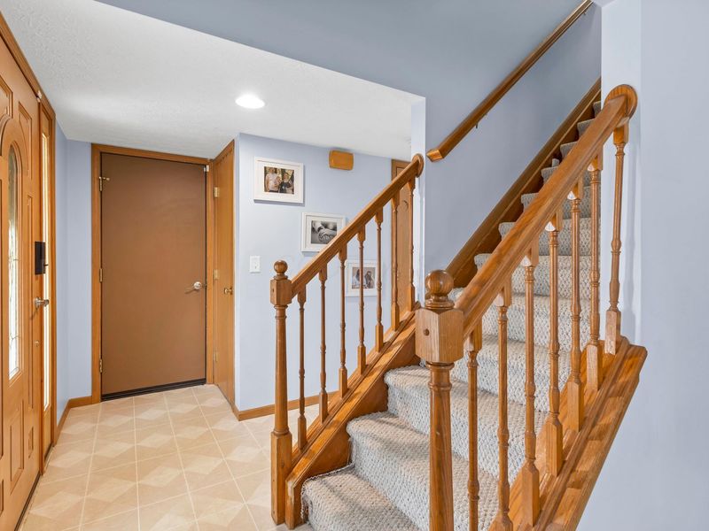 1730 Fern Trail Drive , Lancaster, OH 43130 Photo 9