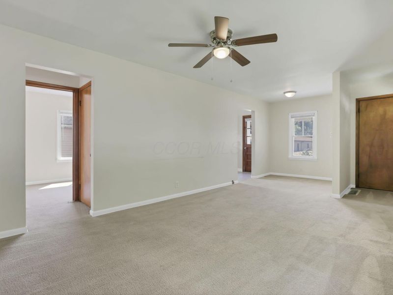 51 Perkins Avenue , Delaware, OH 43015 Photo 6