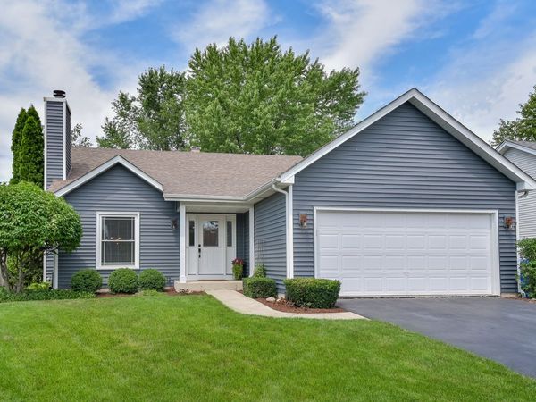 2067 Childs Court , Wheaton, IL 60187
