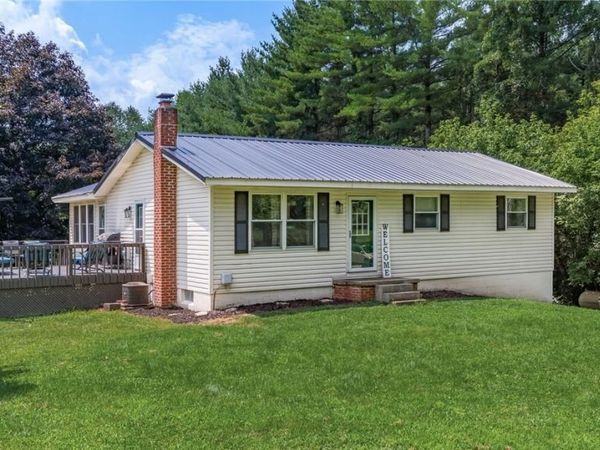 4280 Red Bud Road , Dresden, OH 43821