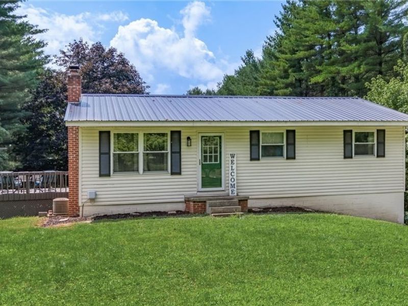 4280 Red Bud Road, Dresden, OH 43821 Photo 2