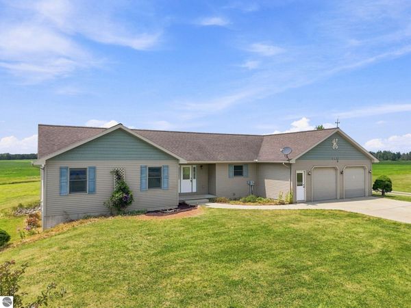 11650 Burkett Road S, Marion, MI 49665