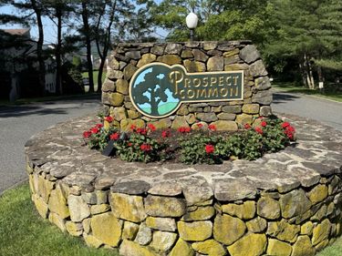 165 Beard , Unit 165, New Milford, CT 06776