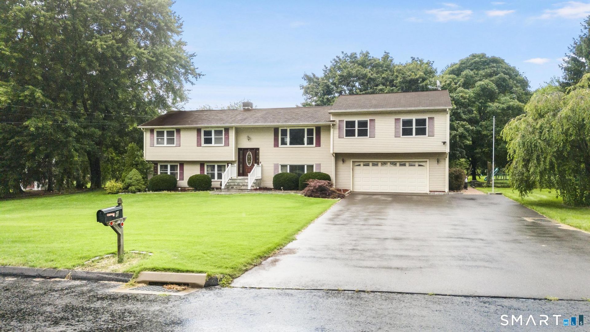 6 Ruta, North Branford, CT 06472 Main Photo