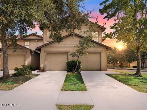 7705 HIGHCHAIR Lane, Jacksonville, FL 32210