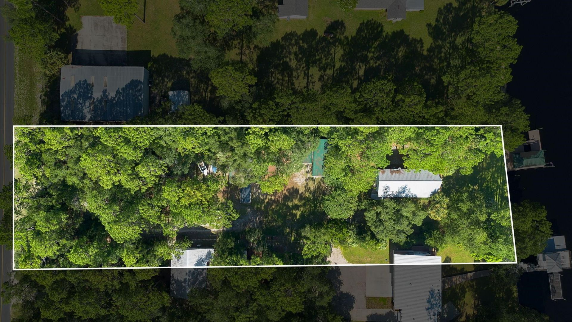 241 Rio Vista Drive, Sopchoppy, FL 32358 Photo