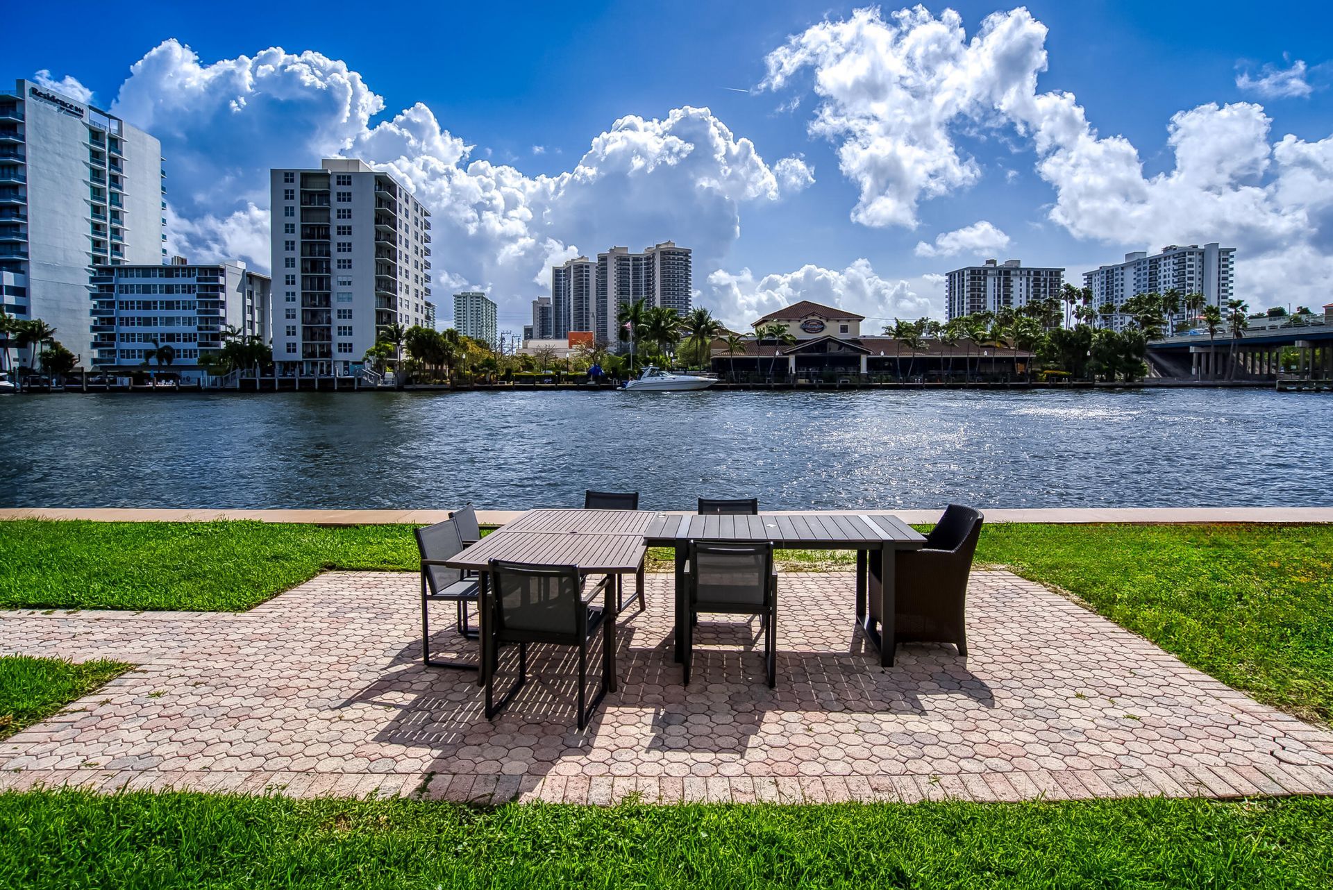 2895 NE 32nd Street, Unit 207, Fort Lauderdale, FL 33306 Photo