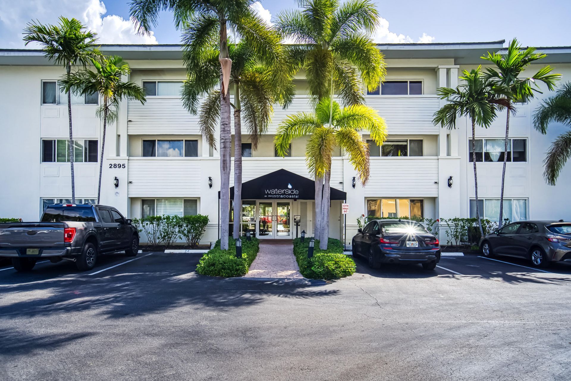 2895 NE 32nd Street, Unit 207, Fort Lauderdale, FL 33306 Photo