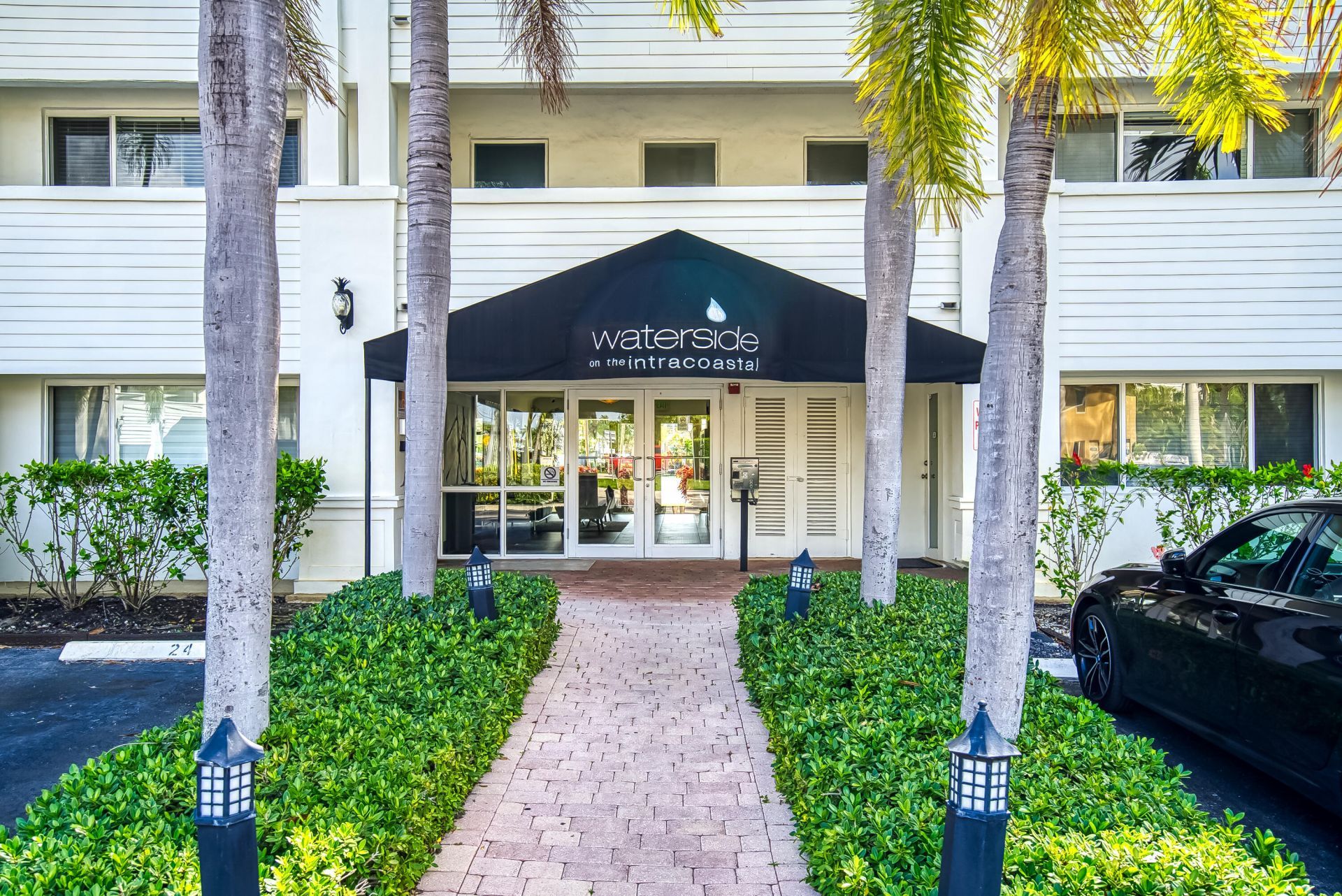 2895 NE 32nd Street, Unit 207, Fort Lauderdale, FL 33306 Photo