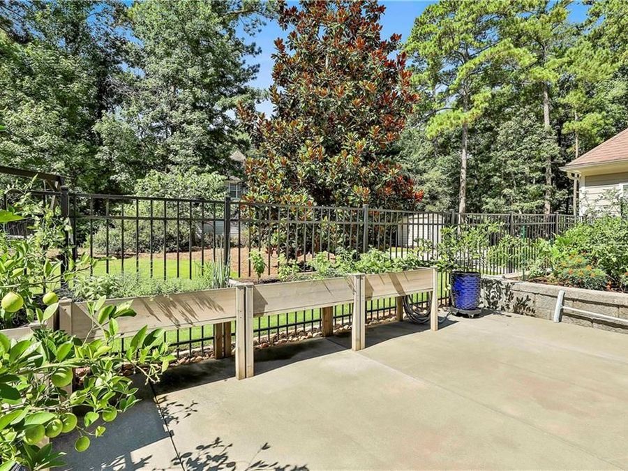 Property Image 68